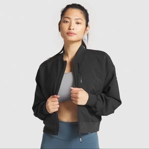 ESSENTIAL BOMBER JACKET
